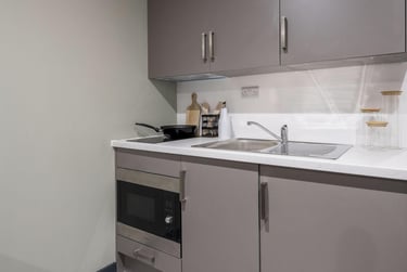 1 bed studio, Registry Street, Shelton, Stoke, ST41JP - Image 6